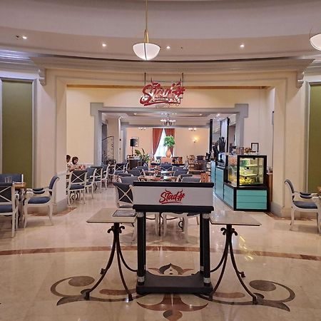 Lacrista Hotel Melaka Esterno foto