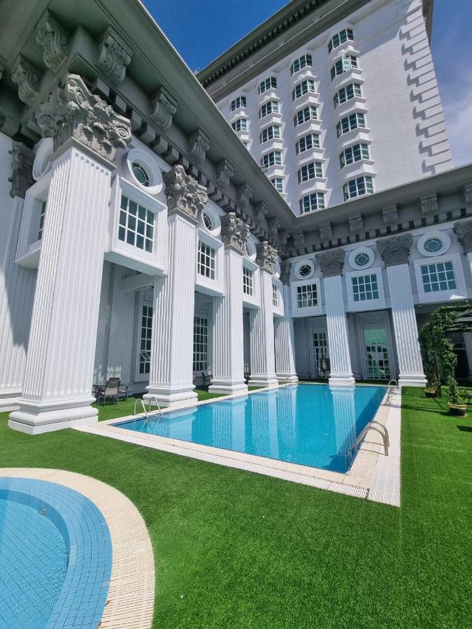Lacrista Hotel Melaka Esterno foto